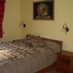 Guest house Bundi Vendeghaz 3*