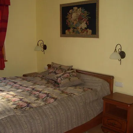 בית הארחה Bundi Vendeghaz 3*