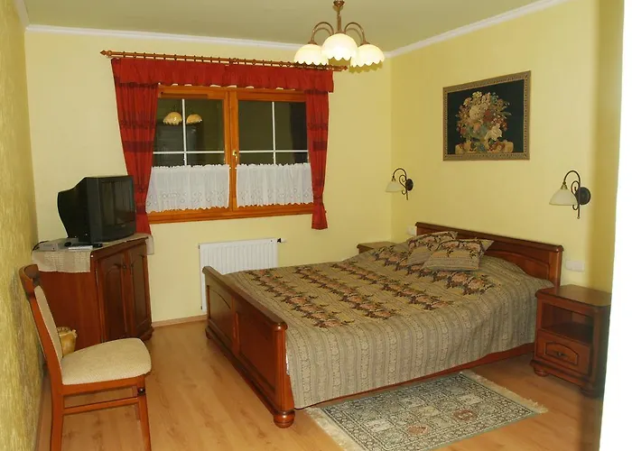 Bundi 3* Kehidakustány